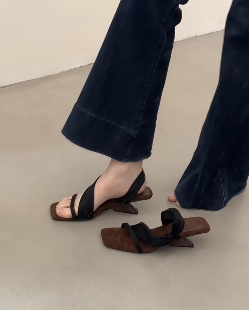 Soft Leather Version~ French Retro Square Head Casual Word with Sandals Daily Wear Two High-heeled Sandals 2025 New Models