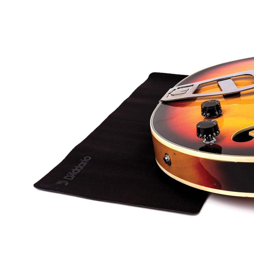 Набор инструментов для ухода за гитарой Planet Waves D'Addario PW-EGMK-01 с рабочей подставкой