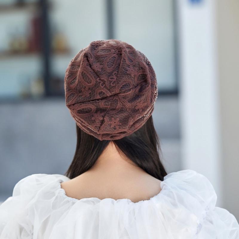 Дышащая бесшовная вязаная шапка-бини для весны и осени. Удобная полиэстеровая шапка-колпак для женщин. Повседневный образ.