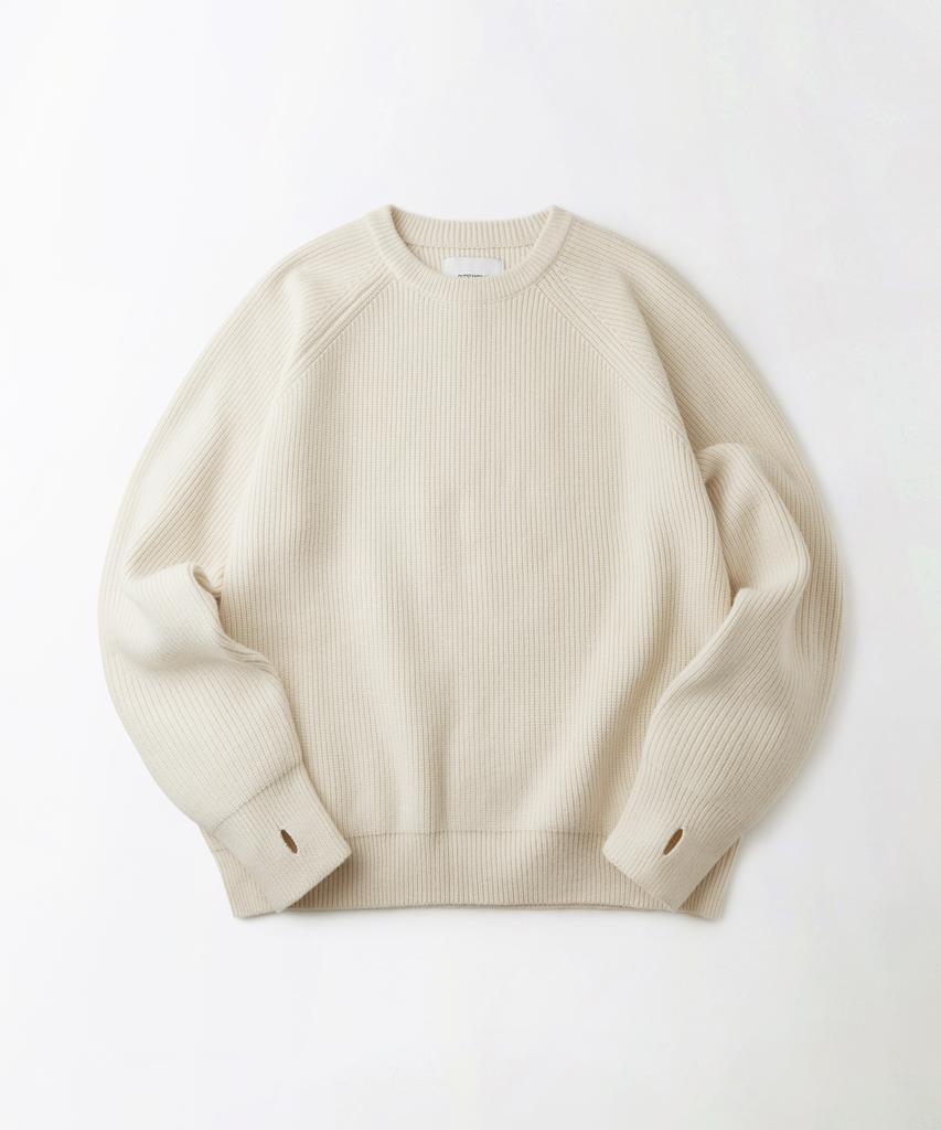 OUTSTANDING Raglan Crew Neck Knit_Ivory