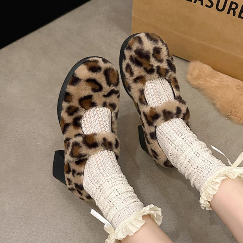 Женские туфли Marie Janes с леопардовым мехом на высоком каблуке, зимние теплые туфли из плюша и хлопка 2025 года, модные туфли-лодочки для ходьбы Zapatos Mujer