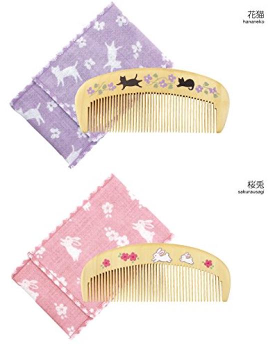Увлажняющий футляр для расчески для ресниц Kurochiku Tsubakido, расческа из шерсти кролика Сакура, 1 шт. (х 1)