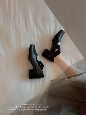 Место! Виноградный цвет, мамины, как у свиньи, носы, ретро, перекрестный ремешок, квадратный носок, кожаные, на толстом каблуке, балетки на плоской подошве