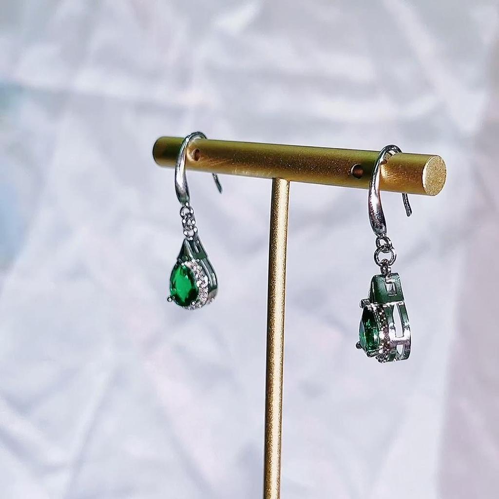 POMOiii Classic Copper Alloy Earrings For Women Green Zircon Fashion Ear Drop Female Gifts Engagement Jewelry