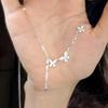 Серебряное ожерелье с подвеской-кисточкой из бабочки и циркония - Легкая роскошная цепочка на ключицы для женщин