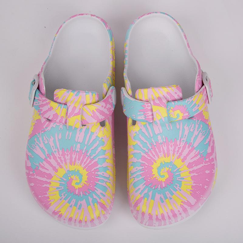 Men's & Women's Cartoon EVA Closed-Toe Soft Sole Protective Slippers for Operating Room & Laboratory