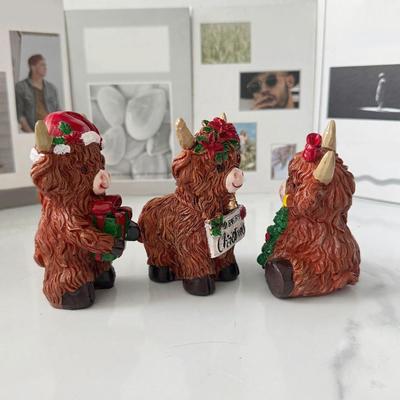 3 шт. Рождественские статуэтки Шотландского крупного рогатого скота Милые Шотландские коровы Смоляные скульптуры Украшения Аксессуары Рождественские подарки