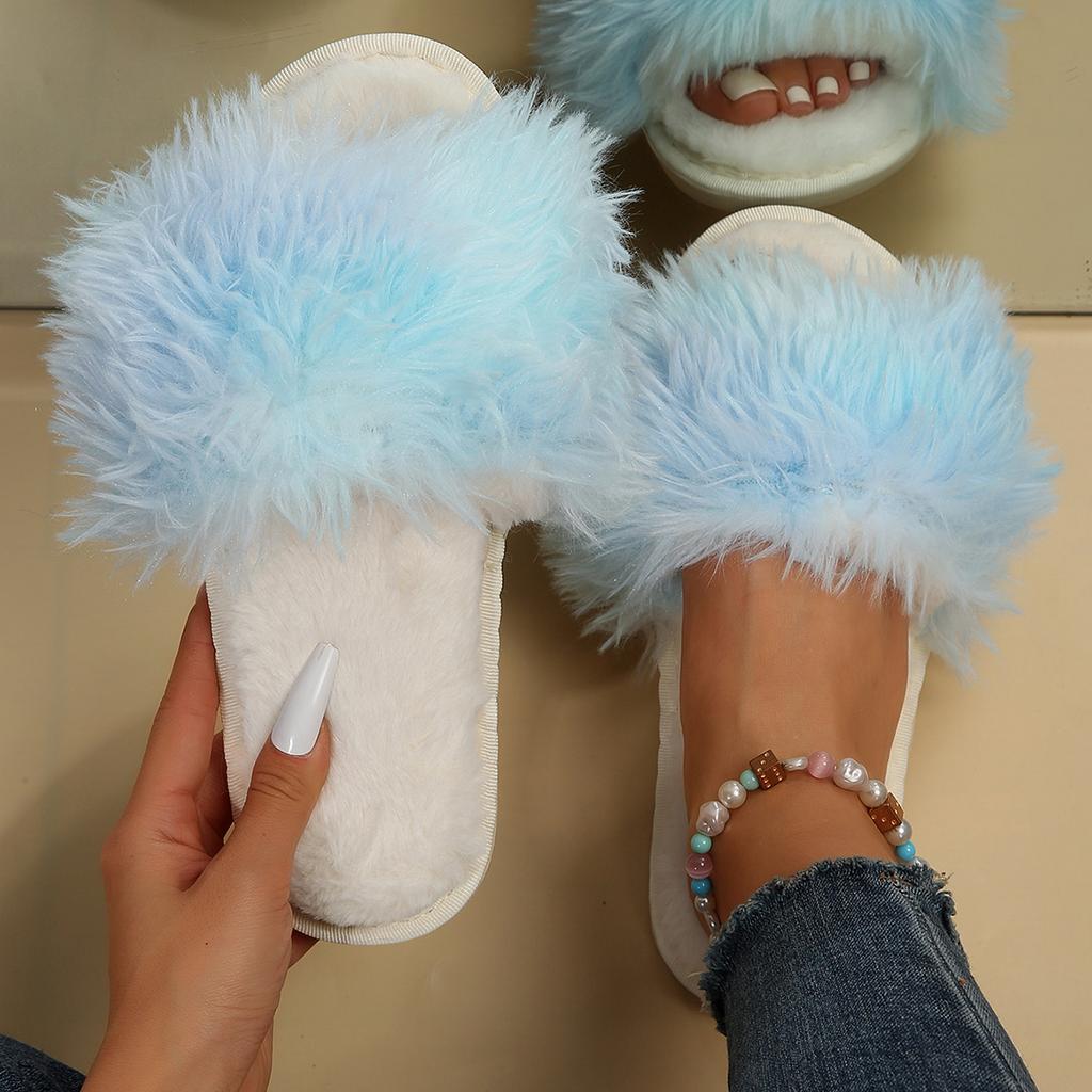 Fashion Women Slippers New Summer Flat Fluffy Slippers Fashion Low Heel Lightweight Sandals Trend Casual Beach Shoes Home Slides Women