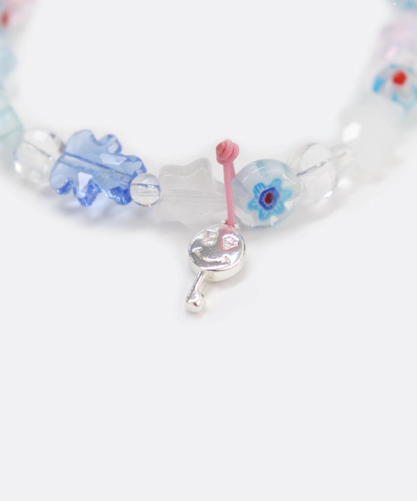 Bonbeau Little Joy Браслет с миксом мотивов Браслет из бусин с миксом мотивов: Цветной стеклянный цветок, звезда, плюшевый мишка