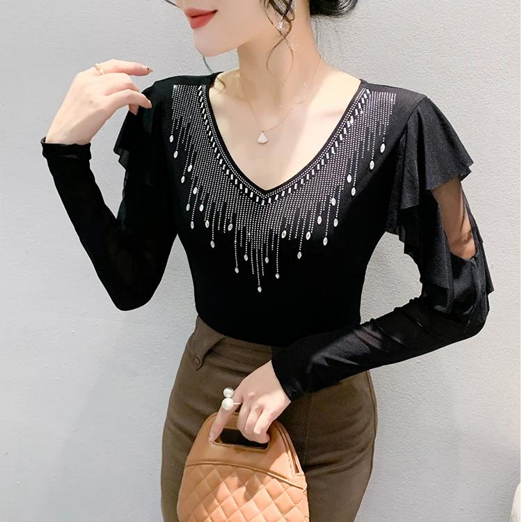 Модная весенне-осенняя корейская сексуальная футболка с V-образным вырезом и горячими стразами, шикарный ажурный топ с длинным рукавом, женские футболки, уличная одежда, эластичный сетчатый топ для девушки