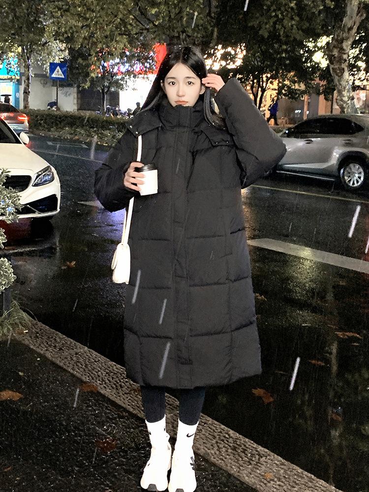 Женская одежда средней и длинной длины с хлопковой подкладкой 2024 женская утолщенная корейская версия выше колена куртка с хлопковой подкладкой