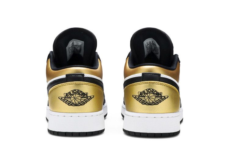 Jordan 1 Низкий золотой носок (GS)
