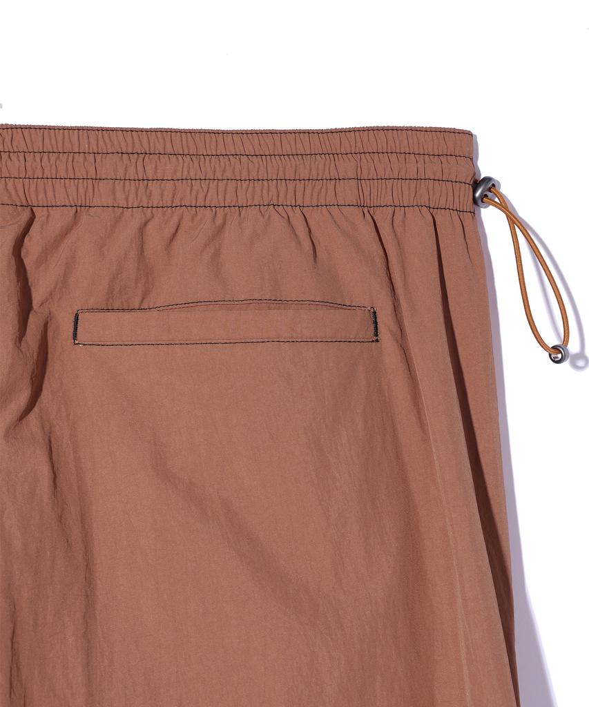 CRITIC Glossy Cargo Pants Brown