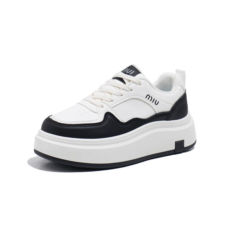 2025 весна маленькие белые туфли новая корейская версия ins студентки увеличение роста платформа спортивные кеды повседневная обувь женская ZS92