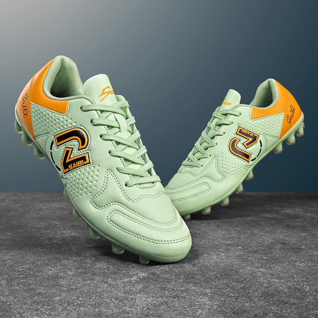 Breathable Football Shoes for Men, FG/AG Long Nail Artificial Turf Suitable for Training and Competition