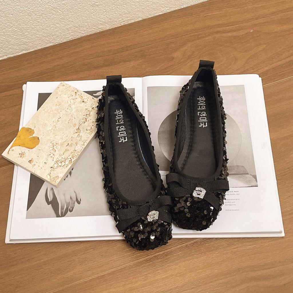 2024 женские весенние новые стильные блестящие дизайнерские простые однотонные туфли на плоской подошве для женщин элегантные платья с бантом в очереди женские туфли