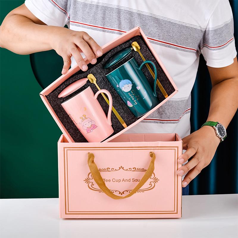 Набор чашек на День святого Валентина по-китайски Керамическая кружка Золотые украшения Мероприятие Подарок на открытие чашки Изысканный