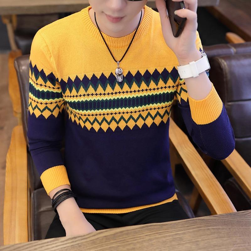 Men Slim Fit Round Neck Thin Knit Pullover For Young Students