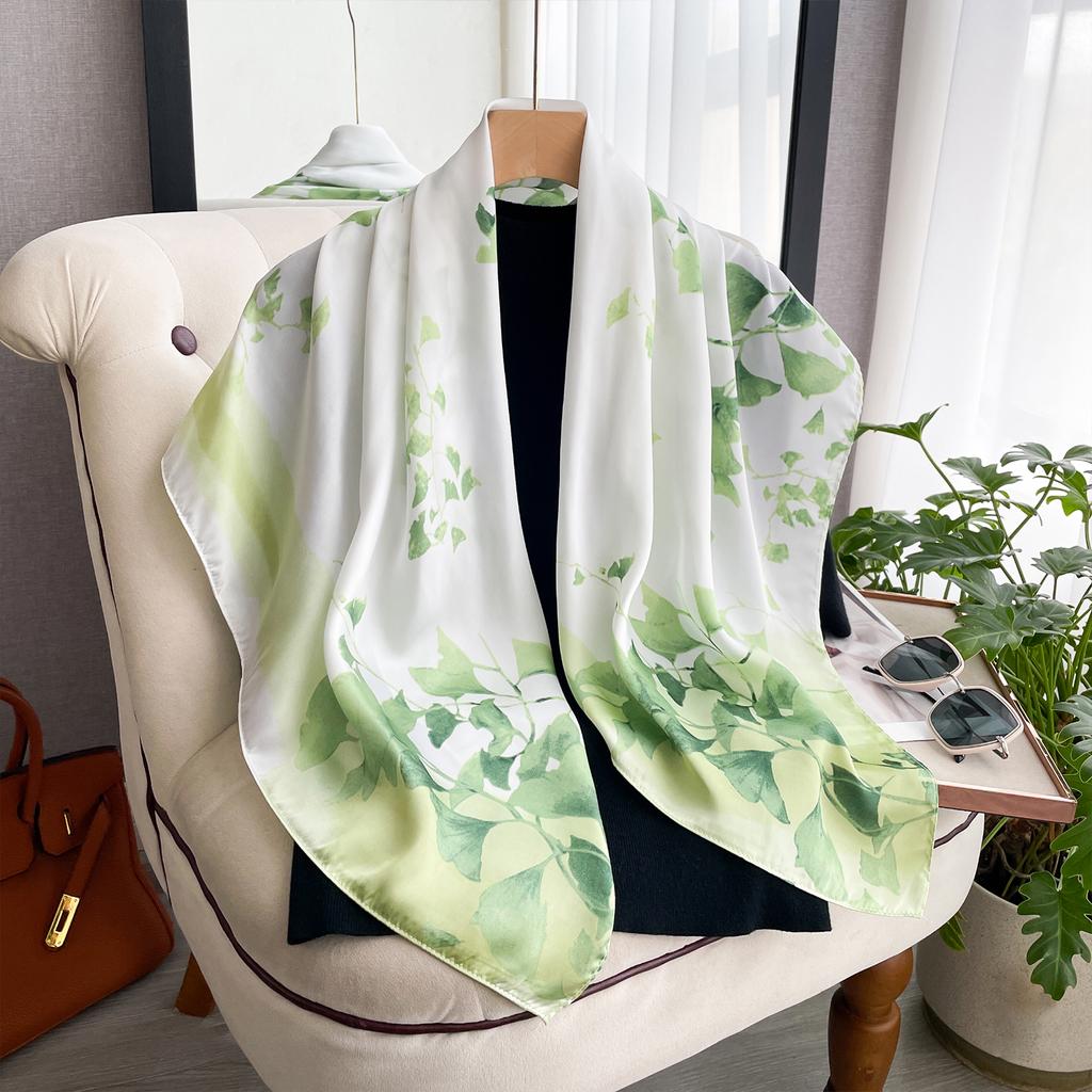 New Fashion Luxury Printing 90*90CM Women Scarf Satin Paisley Square Big Shawl Elegant Headscarf Beach Sun Protection Bandana