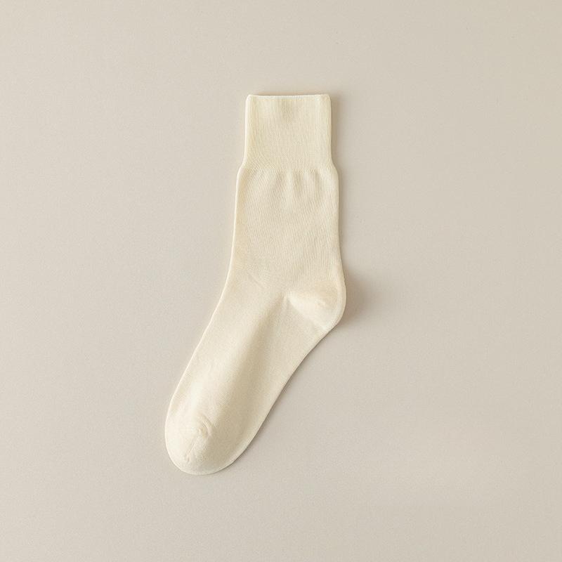 Female Spring and Autumn Pure Cotton Loose Mouth Boneless Anti Pilling Moon Tube Socks
