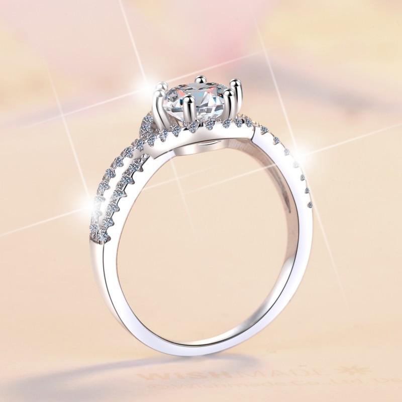 D Color 1ct Moissanite Diamond Ring for Women Sterling Silver S925 Ring Wrapped with Love Engagement Diamond Ring Wedding Ring Gift for Girlfriend