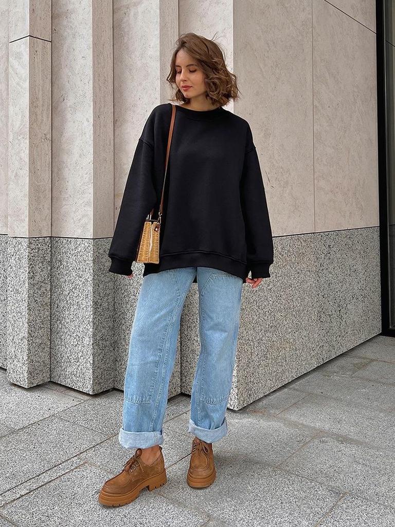 Женский европейский и американский флисовый свитшот оверсайз с круглым вырезом - однотонный для осени/зимы 2025