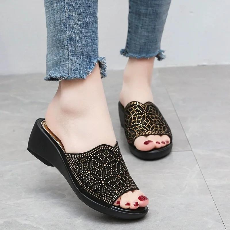 Female Shoes On Sale Brand Open Toe Women's Slippers Fashion Office Slippers Women Crystal Round Toe Wedges Women's Sandals