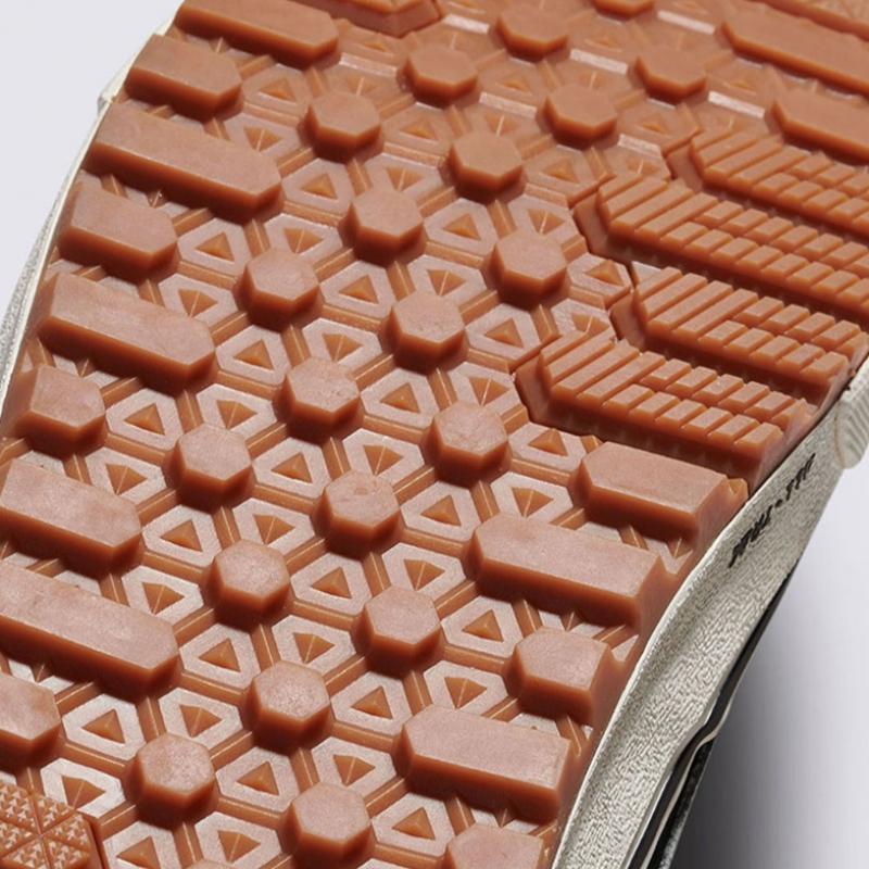 Vans Mte Skate Hi Waterproof   Black wHite   Vn000cvt6bt1