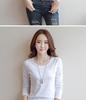 Korean Style Women's Slim Solid Color White Long-Sleeve T-Shirt for Autumn and Winter