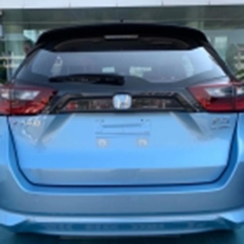 Задняя декоративная накладка Honda Fit 20th Anniversary для украшения логотипа на багажнике.