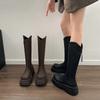 Женские высокие сапоги 2025 осень и зима новая толстая подошва, но до колена маленькие высокие сапоги задняя молния V-образный вырез тонкие длинные сапоги