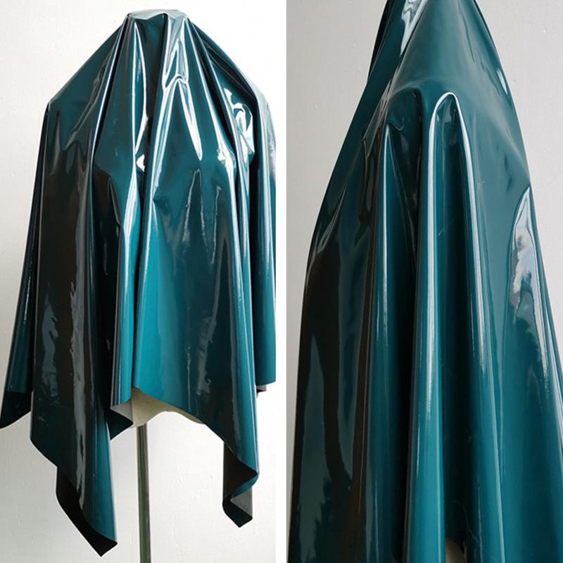 50*145 см блестящая глянцевая мягкая виниловая кожаная ткань эластичный ПВХ-материал для обивки платьев