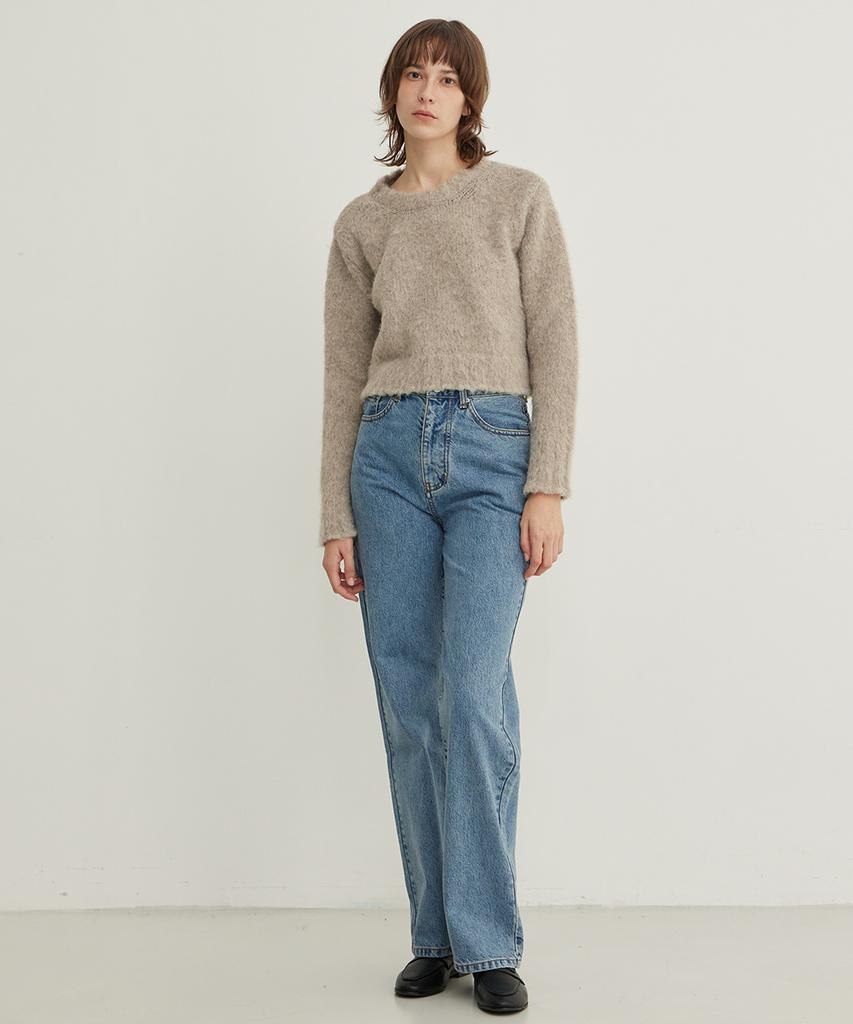 STEP AROUND Brushed Crop Round Knit_Sandstone