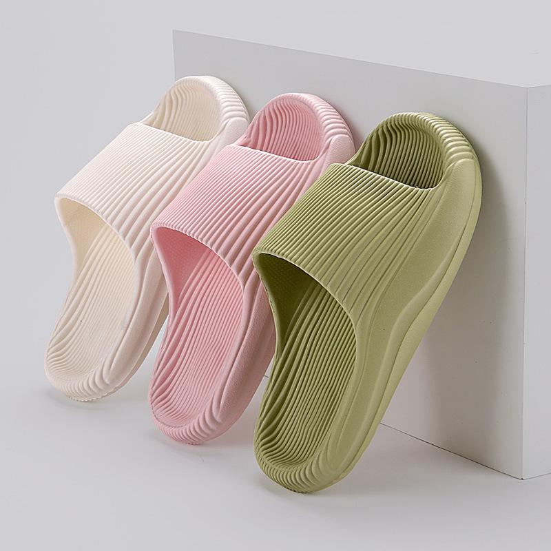 Модные детские женские тапочки Женские плоские сандалии Домашние тапочки для ванной Повседневная новая женская обувь Комнатные мягкие нескользящие шлепанцы EVA Пляжная обувь