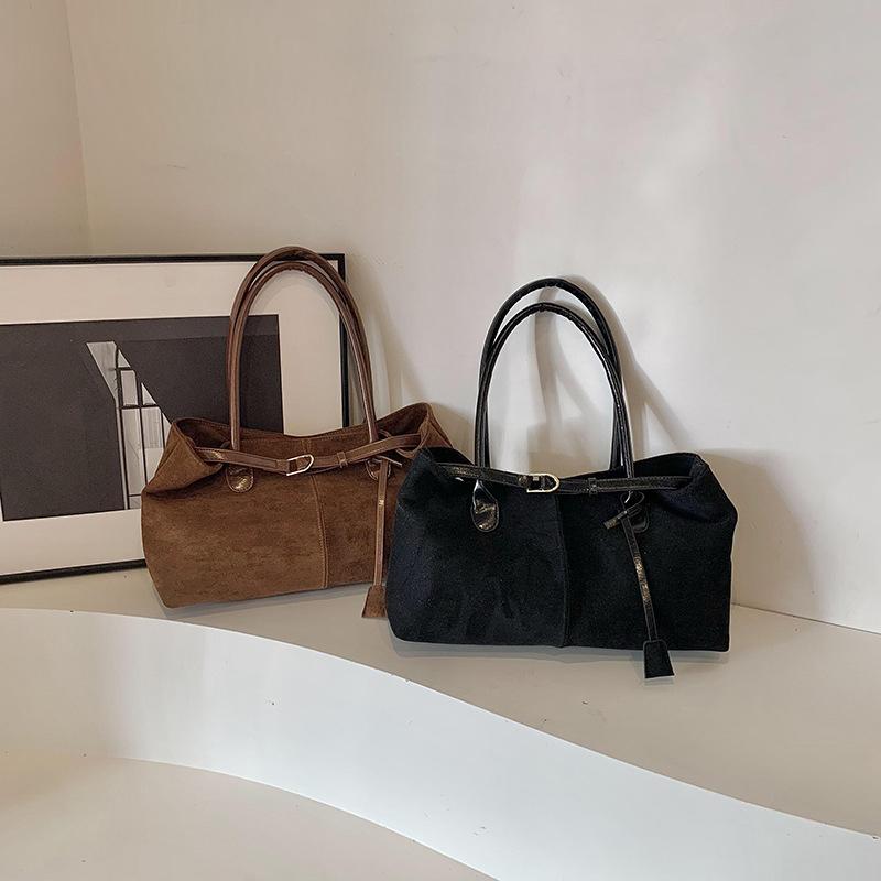 Fashionable Retro Suede Bag Popular European And American Large-capacity Autumn/winter Tote Bag New Simple Commuter Shoulder Bag