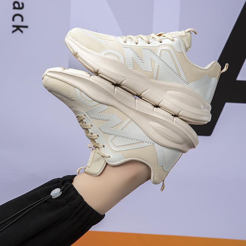 The Same Simple Running Shoes for Men and Women, The New Casual Sports Shoes for Students, The Thick Sole Versatile Running Sports Shoes