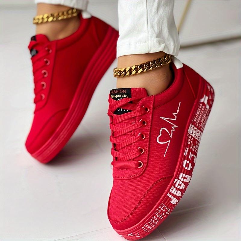Женские повседневные кроссовки с принтом в виде сердечек, прогулочные туфли на мягкой подошве на платформе со шнуровкой, универсальные туфли для свиданий с низким берцем