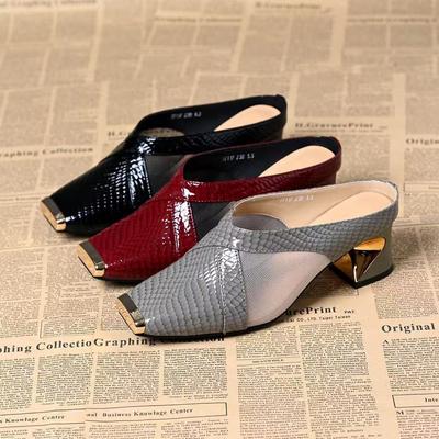 Новая сумка голова полушлепанцы женские летние новая мода железная голова толстый каблук удобные универсальные высокий каблук уличные сандалии