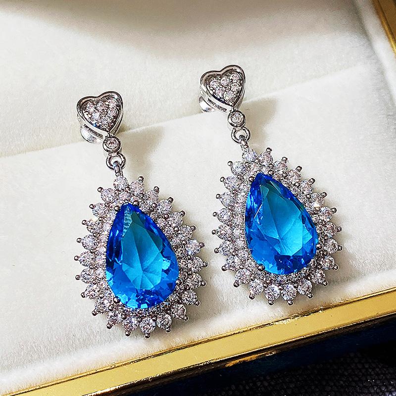 Luxury Female Party Earrings with Brilliant Blue Crystal Jewelry Gorgeous Anniversary Gift Delicate Accessories for Women