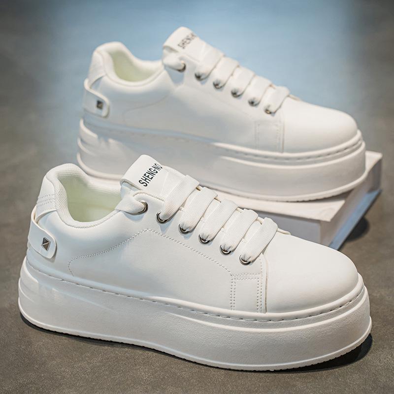 Весенняя мужская обувь Новая дышащая белая обувь Мужские модные универсальные кроссовки на толстой подошве с высоким подъемом Повседневная обувь для скейтборда Модная обувь