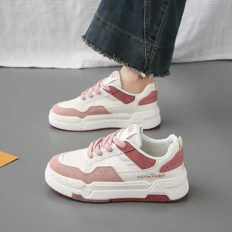 Мокасины Низкие теннисные туфли для женщин Перепродажа Роскошные бренды Кроссовки Спортивные поставщики Сникерсы Лига Лоферы Модели