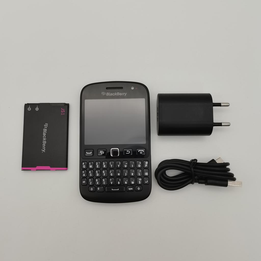 95% New Refurbished Blackberry 9720 512 RAM 512 ROM Mobile Phone