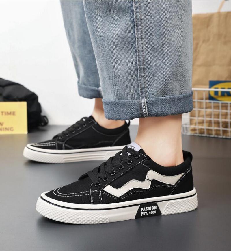 Men Canvas Shoes Sneakers Fashion Low-top Vulcanized Shoes Men Green Sneakers Breathable Casual Shoes Skateboard