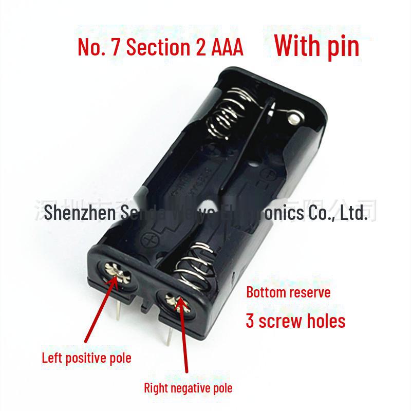 Батарейный отсек типа AAA с крышкой, переключателем и штифтом — вмещает 1/2/3/4/6/8 батареек, расположенных рядом.