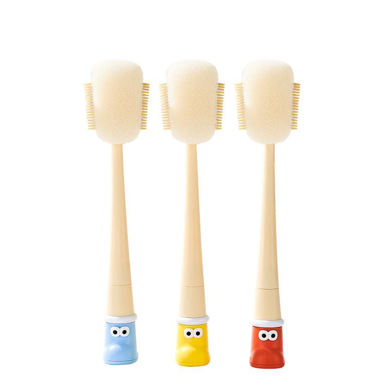 Five-in-One Long Handle Brush Set: Multi-functional for Small Boots, Insulated Cups, Baby Bottles, and Cleaning Sponges.