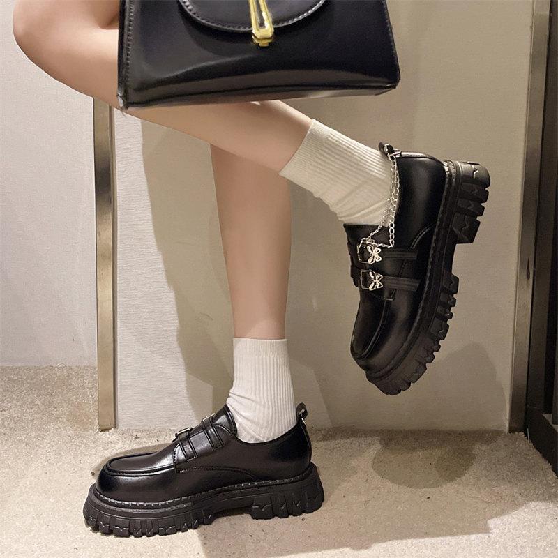 Metal Chain Platform Pumps Women 2024 PU Leather Black Gothic Lolita Shoes Woman College Style Butterfly Buckle Mary Jane Shoes