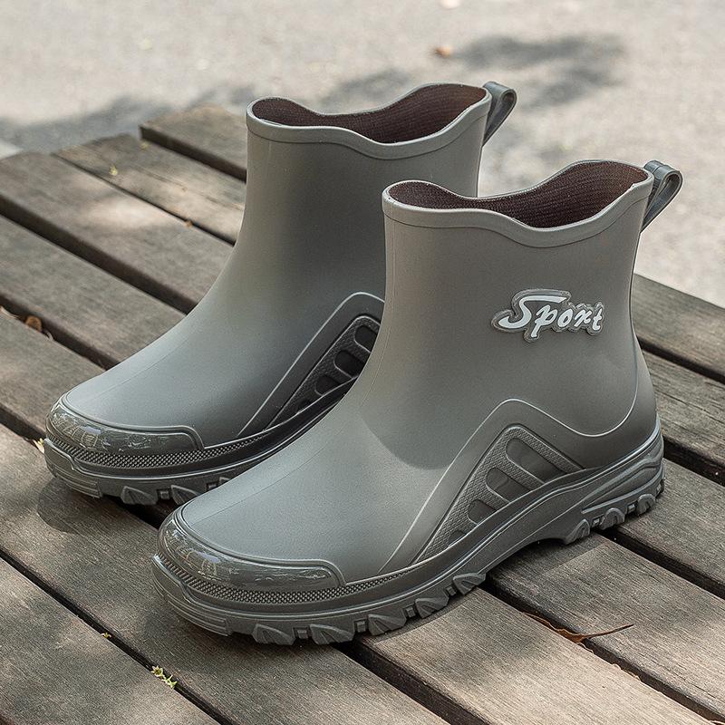 2025 Fashion Short Water Shoes Men's, Light and Wear-resistant Rubber Shoes Kitchen Non-slip Low-top Waterproof Rain Boots Men