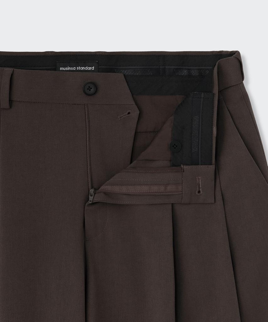 MUSINSA STANDARD Extra Wide Two-Tuck Hidden Banding Slacks [Van Dyke Brown]