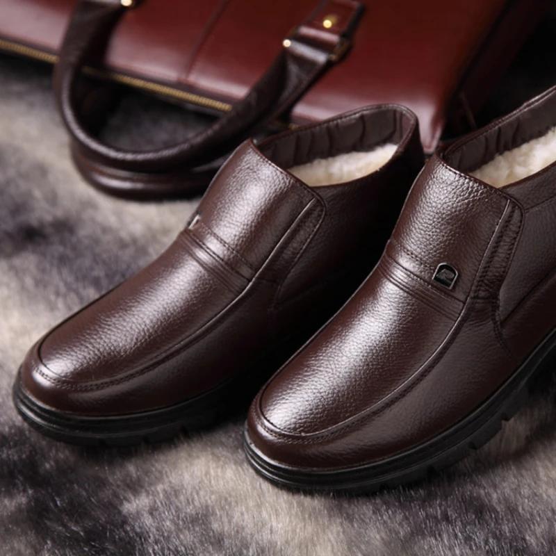 Fashion Fashion Men's Winter Snow Boots Waterproof Genuine Leather Sneakers Warm Non-Slip Shoes Black Chelsea Boots Male Ankle Booties