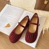 Универсальные однобортные туфли с плоской подошвой и французской квадратной головкой, плиссированные, женские, новая весенняя модель 2025 года, однословная пряжка, туфли Mary Jane Doudou на мягкой подошве